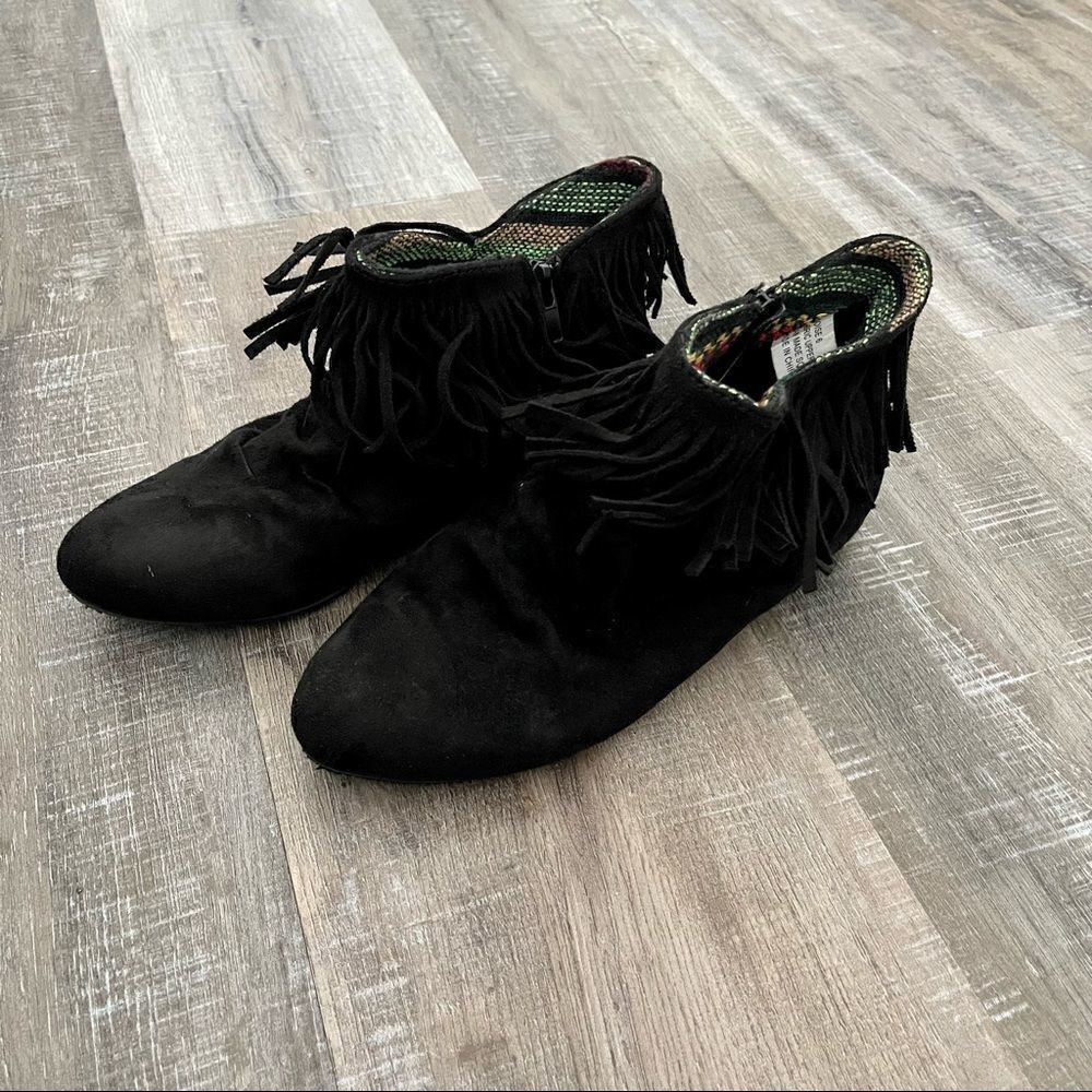 Ankle booties with fringe